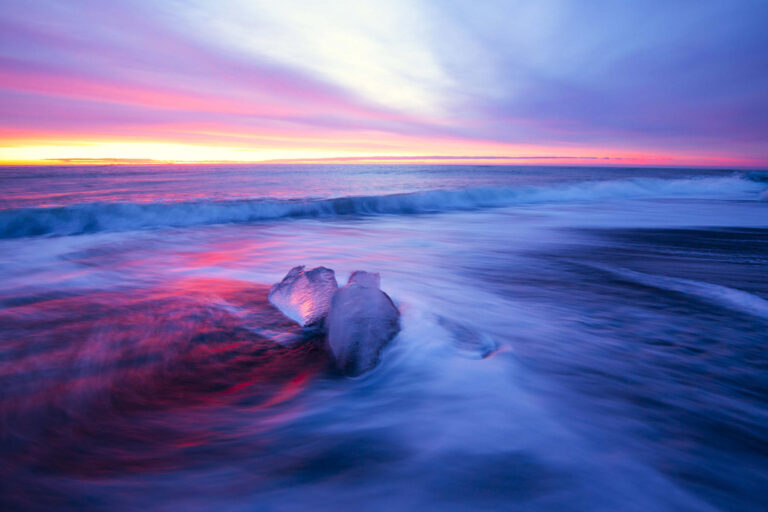 The Pink Horizon [H]